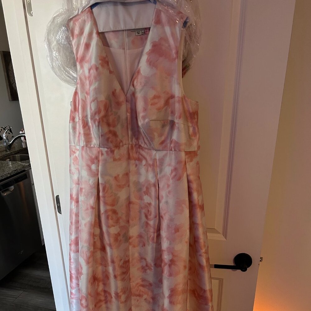 FORMAL DRESS